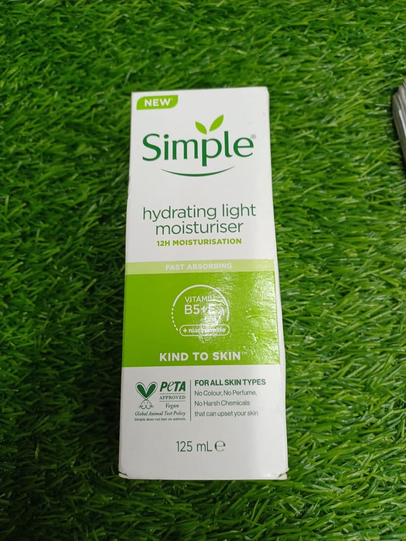 SIMPIE LIGHT MOISTURE - 125 ML