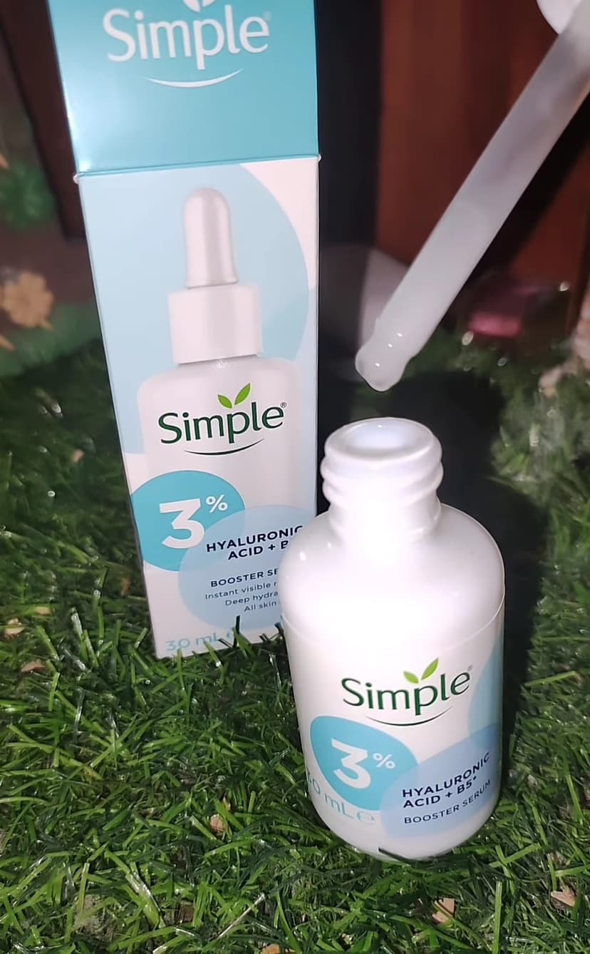 Simple 3% Hyaluronic Acid+ B5* 30 ml